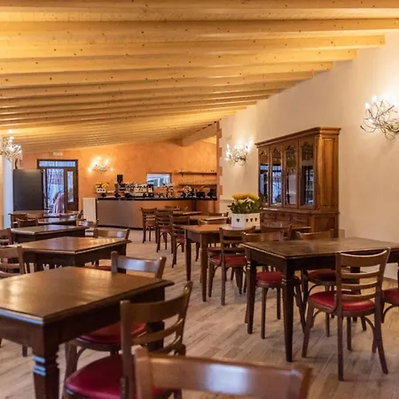 La Fornace Centro Ippico ファームステイ コモ